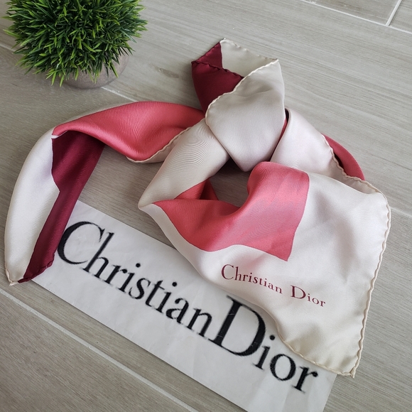 DIOR - Scarf - Picture 5 of 9